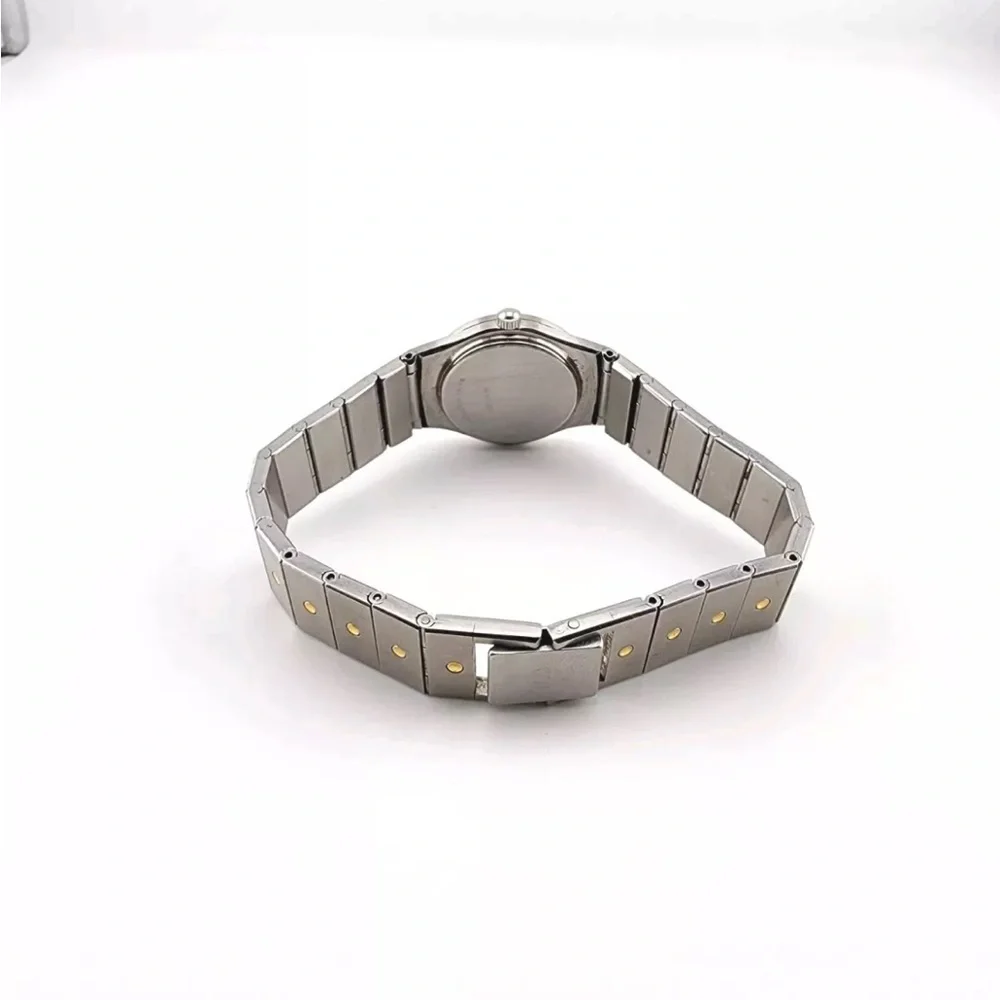 WOMEN'S VINTAGE MOVADO MUSEUM TWO TONED STAINLESS STEEL WATCH new battery